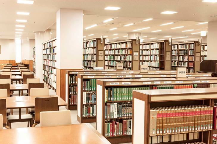 図書館案内 開智国際大学 開智学園